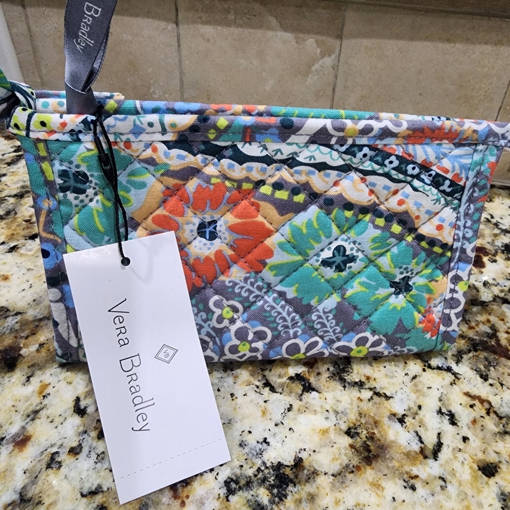 Vera Bradley Pouch